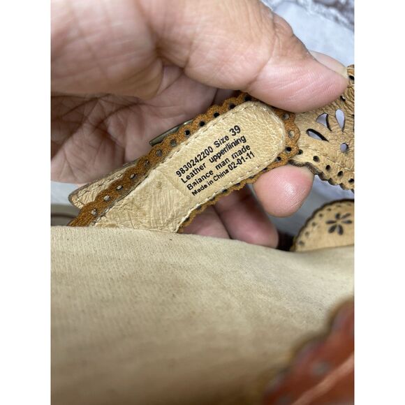 Dansko Sapphire Brown Leather Lacy Cutout Slides Sandals Women’s Sz 39EU/8.5M US - Picture 8 of 16